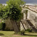 La Vayssade - Maison D'hôtes - Jacuzzi, Piscine&truffes