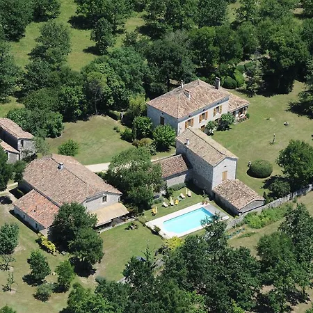 La Vayssade - Maison D'hôtes - Jacuzzi, Piscine&truffes Lalbenque