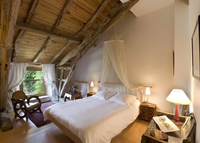 게스트하우스 La Vayssade - Maison D'hotes - Jacuzzi, Piscine & Truffes