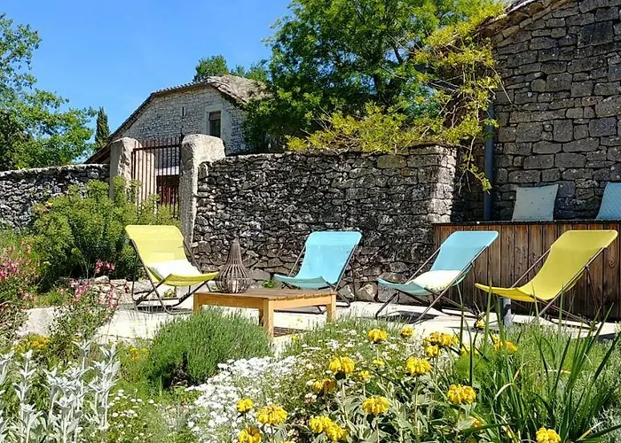 La Vayssade - Maison D'hotes - Jacuzzi, Piscine & Truffes 4*