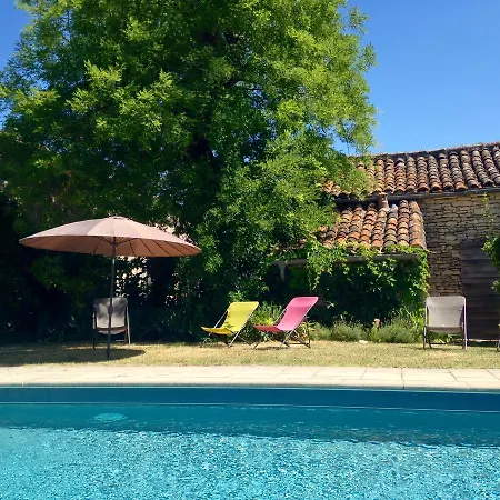Maison d'hôtes La Vayssade - Maison D'hôtes - Jacuzzi, Piscine&truffes Lalbenque